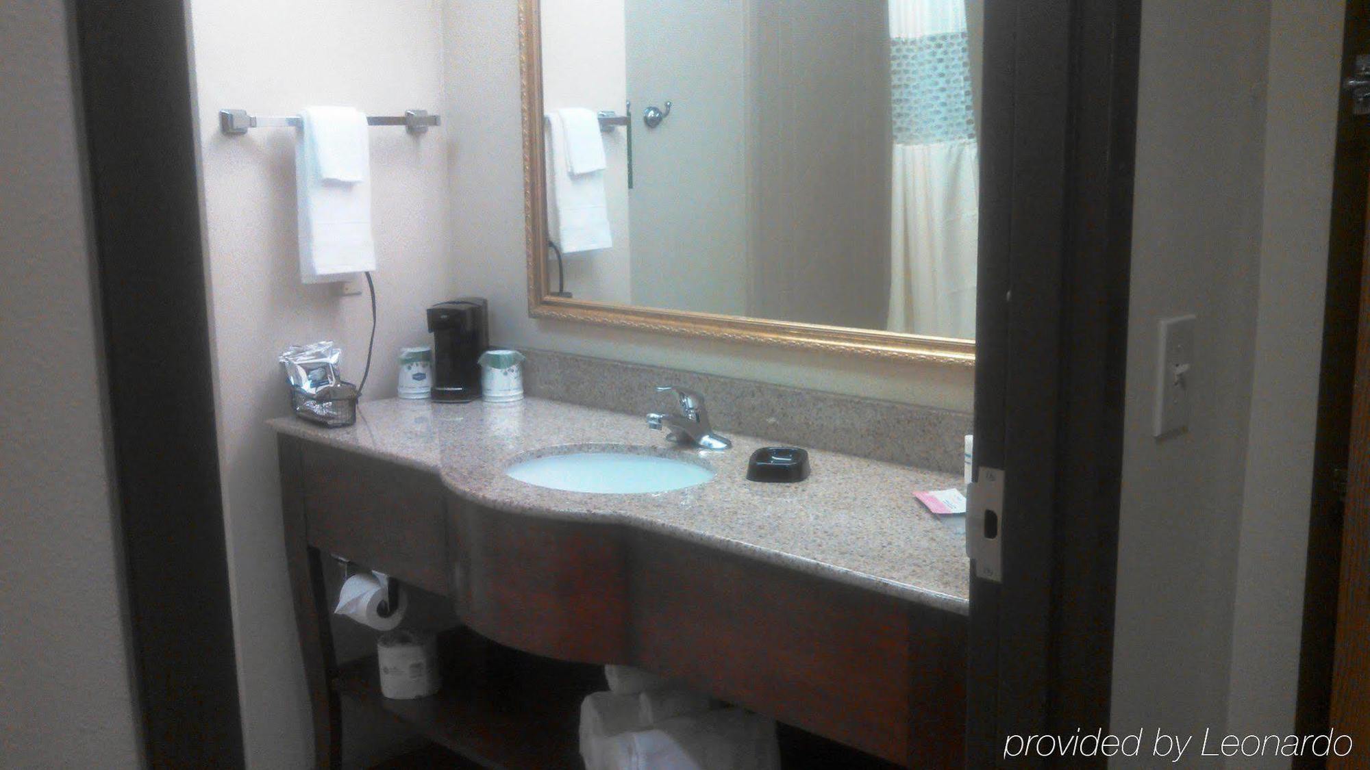 Hampton Inn Greenwood Extérieur photo